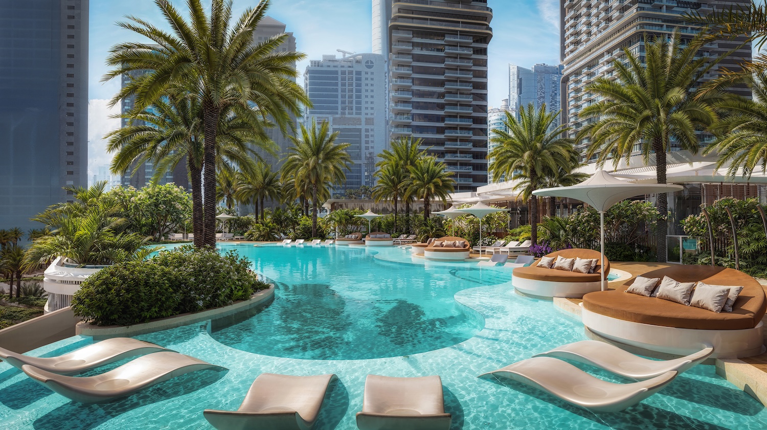 Altiera_Heights_-_pool