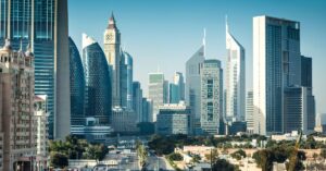 Dubai Real Estate Guide: Pros, Cons, and Real Risks of Buying Off-Plan in Dubai